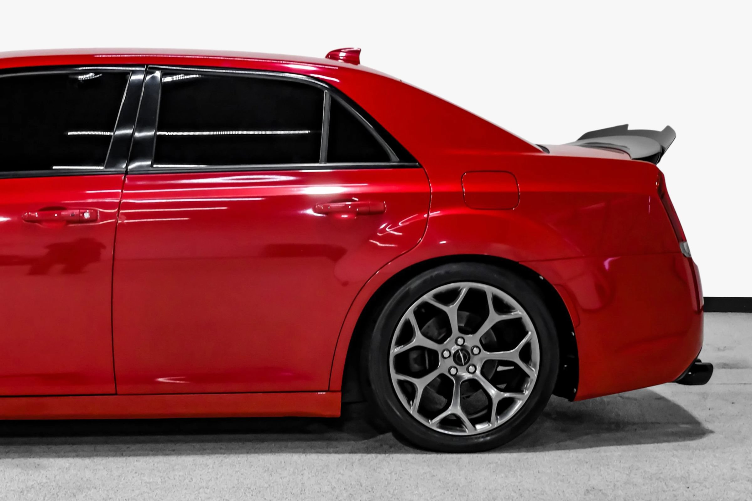 Used 2015 Chrysler 300 S RWD image 11