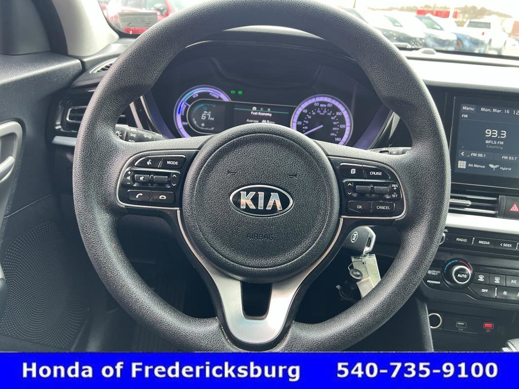 Used 2020 Kia Niro LX image 18
