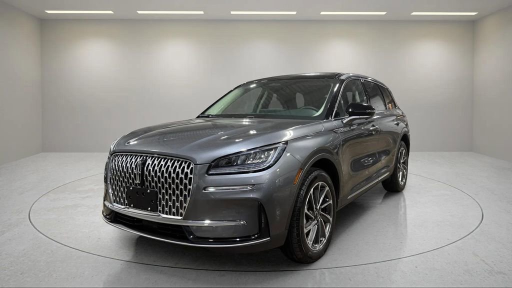 Certified 2023 Lincoln Corsair AWD w/ Equipment Group 101A image 18