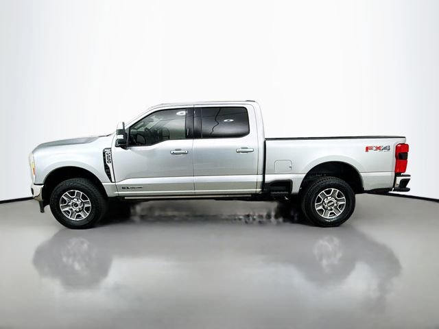 Used 2023 Ford F250 Lariat w/ Lariat Ultimate Package AWD/4WD image 4