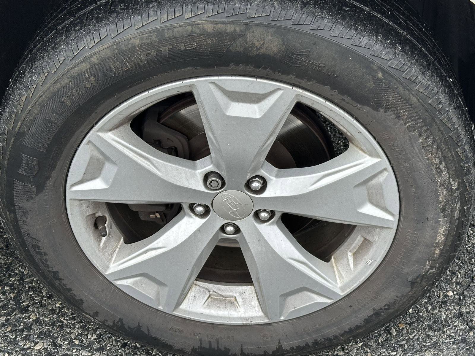 Used 2016 Subaru Forester 2.5i Limited AWD/4WD image 10