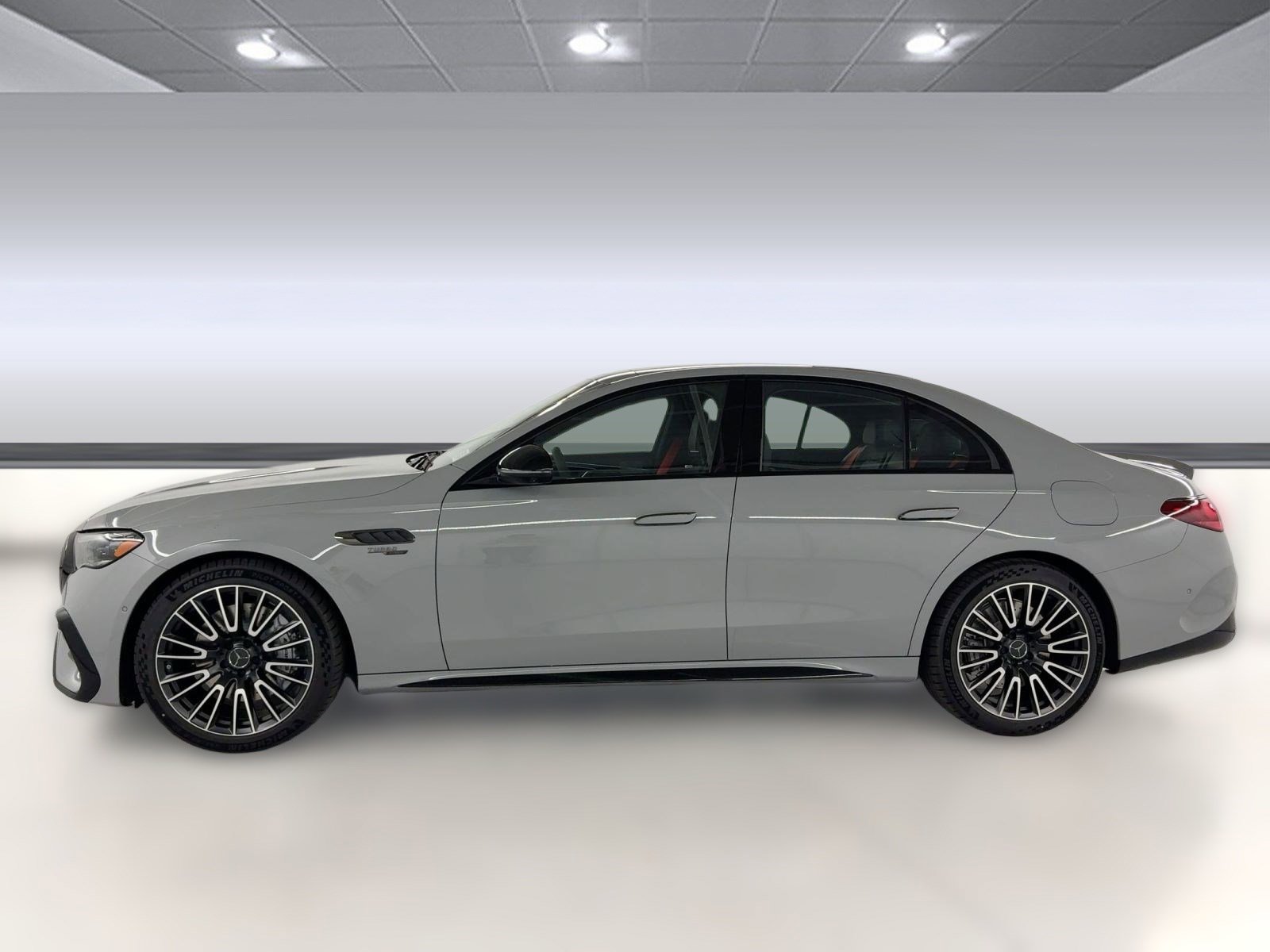 New 2026 Mercedes-Benz E 53 AMG e 4MATIC Sedan image 2