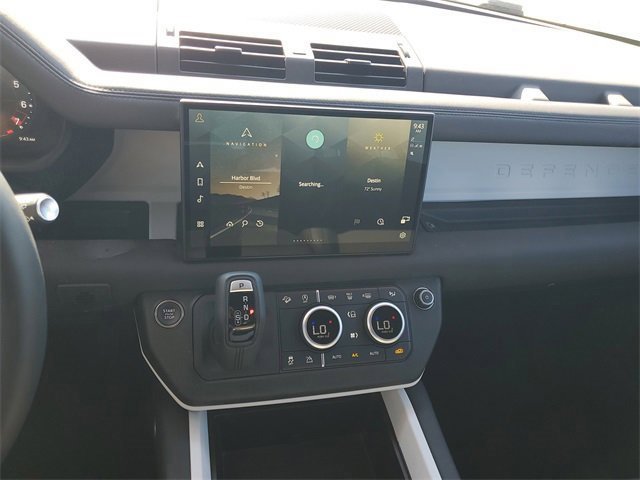 Used 2025 Land Rover Defender 110 S image 21