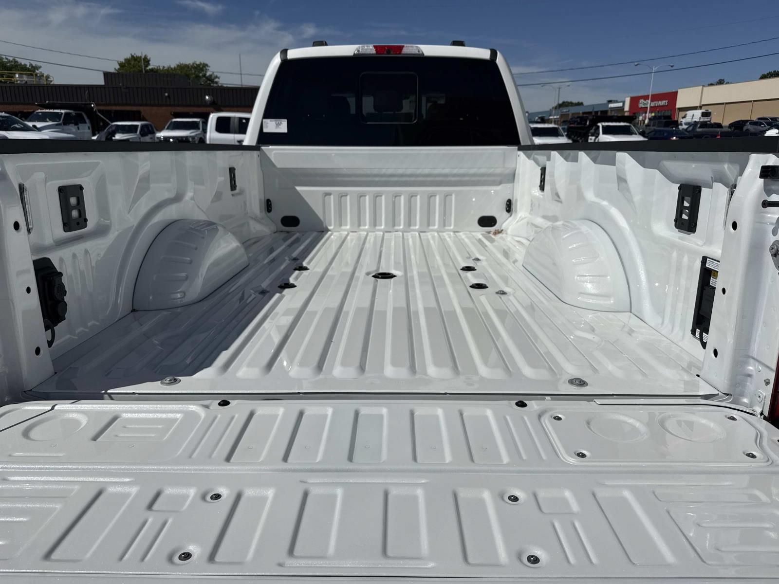 New 2026 Ford F350 Lariat w/ Lariat Ultimate Package AWD/4WD image 12