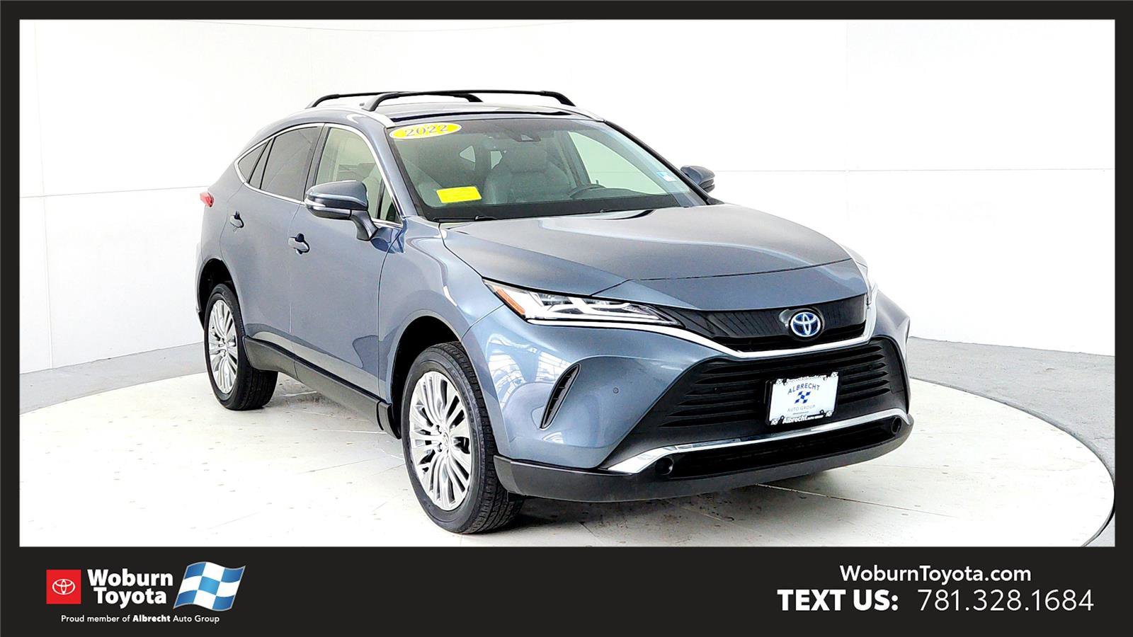 Certified 2022 Toyota Venza XLE image 1