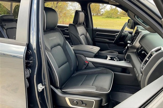 Used 2026 RAM 1500 Laramie w/ Night Edition image 6