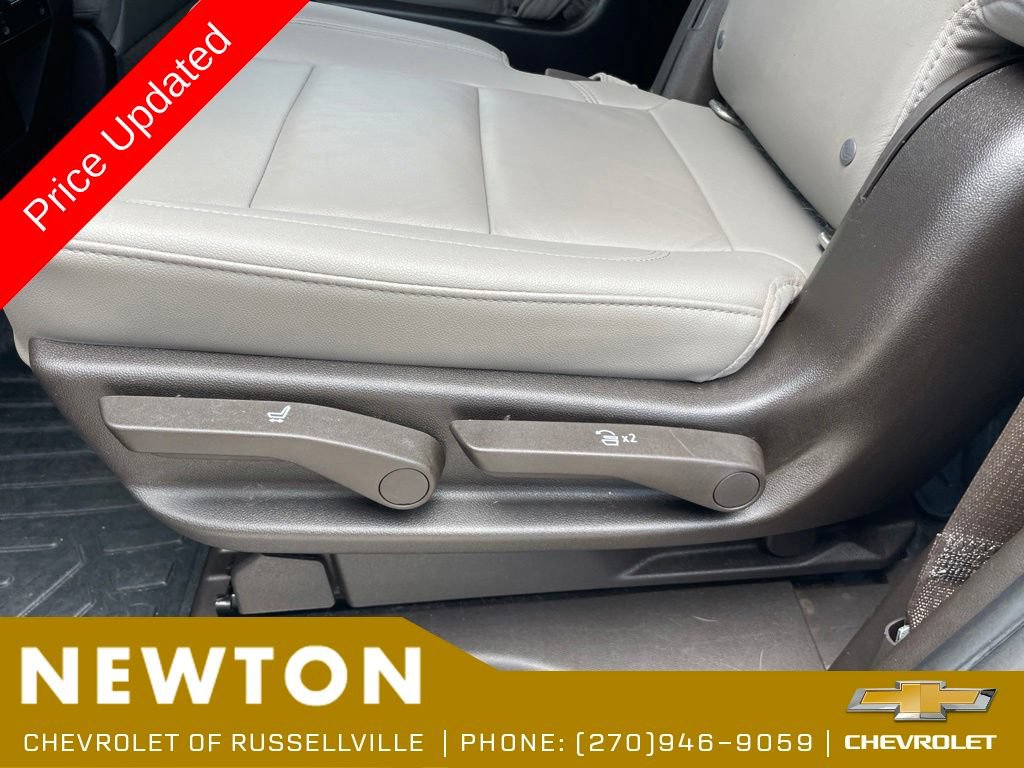 Used 2021 Chevrolet Tahoe Z71 w/ Z71 Off-Road Package AWD/4WD image 38