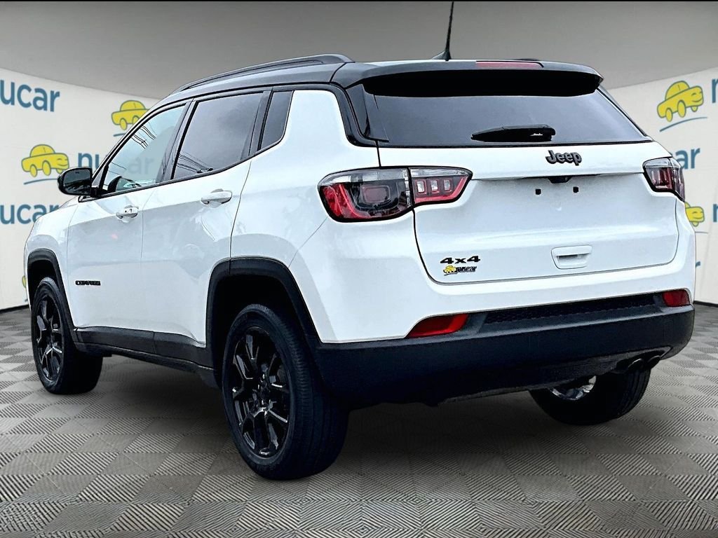 Used 2022 Jeep Compass Latitude AWD/4WD image 4