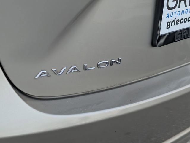Used 2014 Toyota Avalon XLE Premium FWD image 8