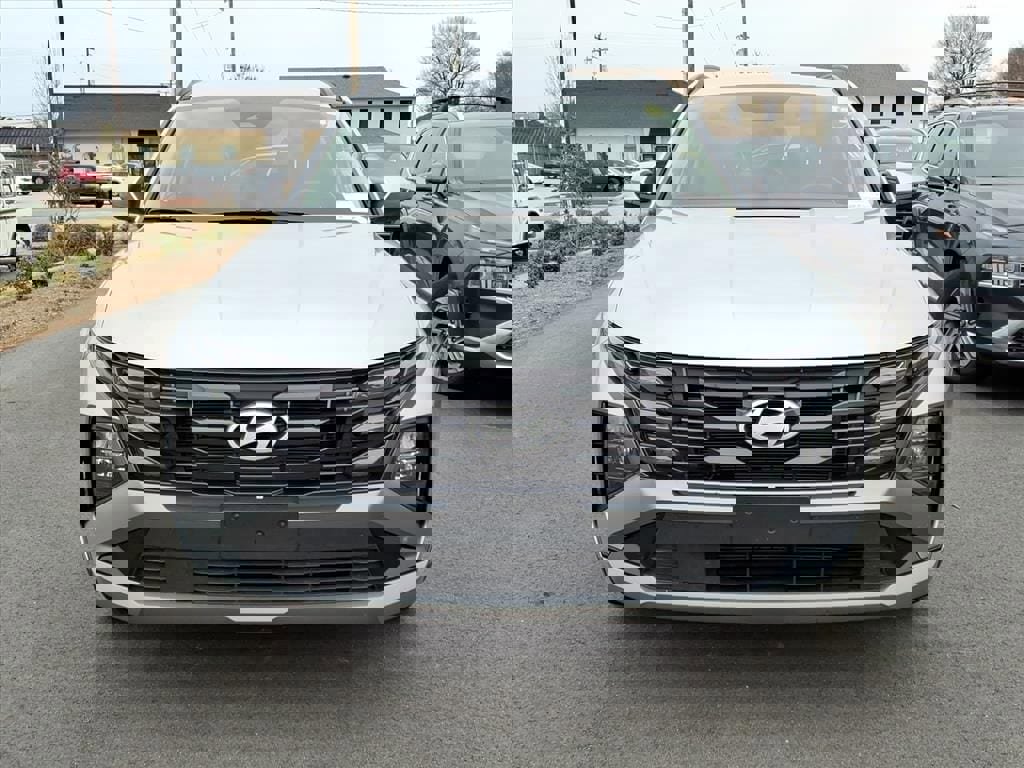 Certified 2025 Hyundai Tucson SEL image 2