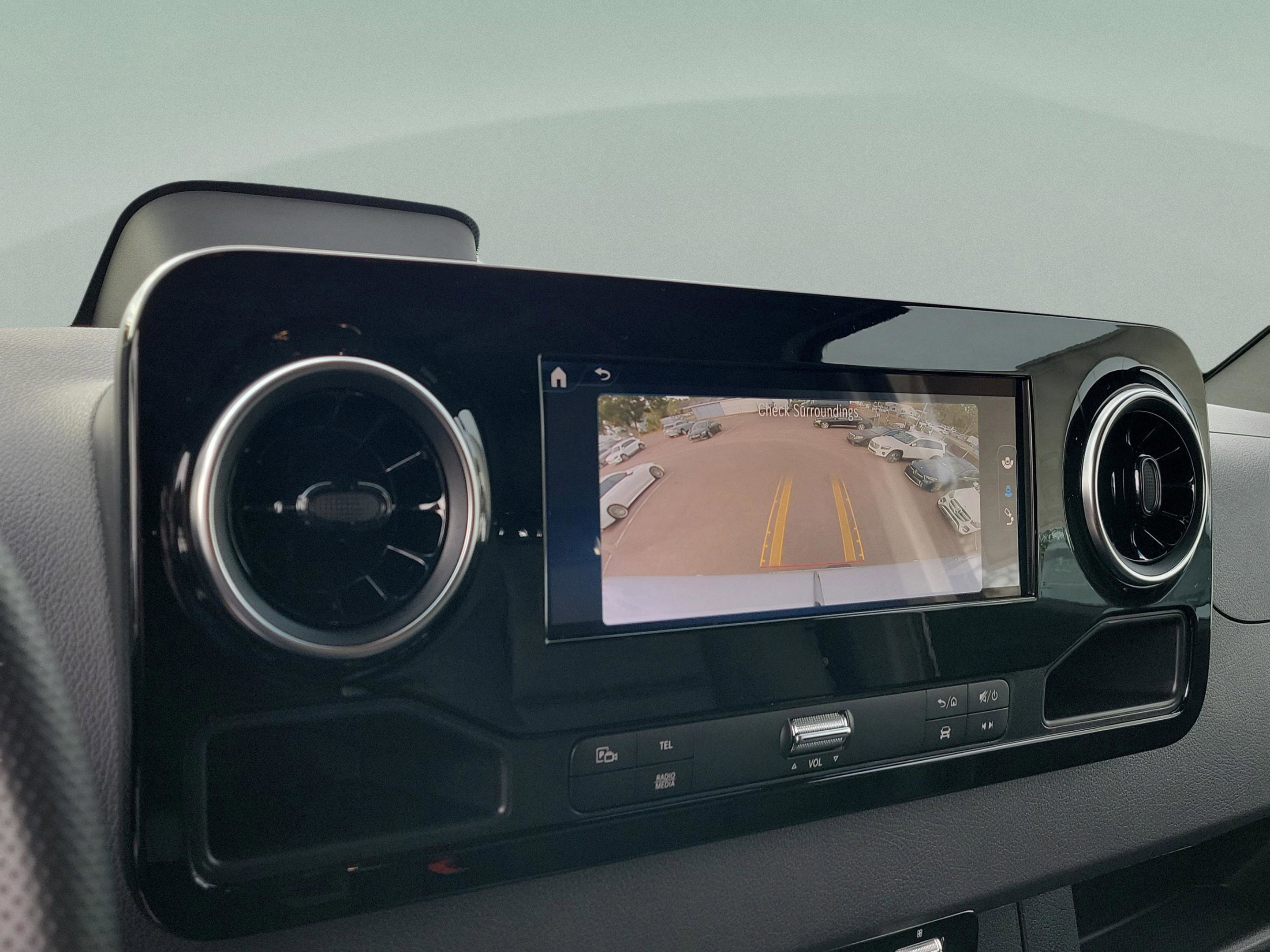 Used 2025 Mercedes-Benz Sprinter 2500 image 23