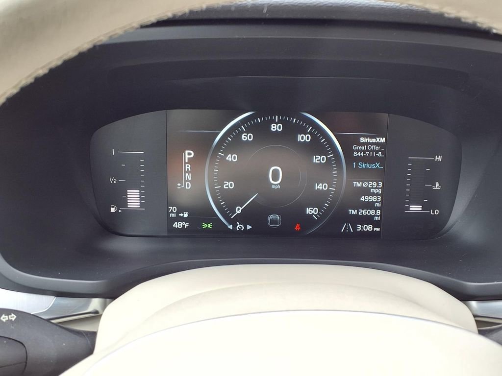 Used 2019 Volvo S60 T5 Momentum w/ Premium Package FWD image 11