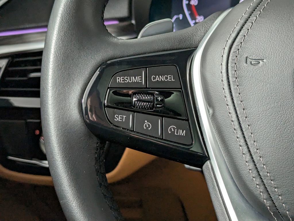 Certified 2023 BMW 530i xDrive w/ Premium Package AWD/4WD image 27