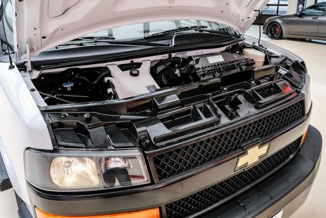 Used 2023 Chevrolet Express 3500 LS image 37