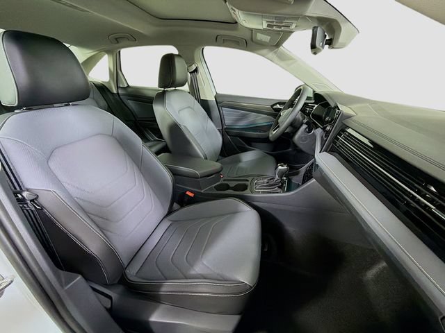 New 2026 Volkswagen Jetta SEL FWD image 30