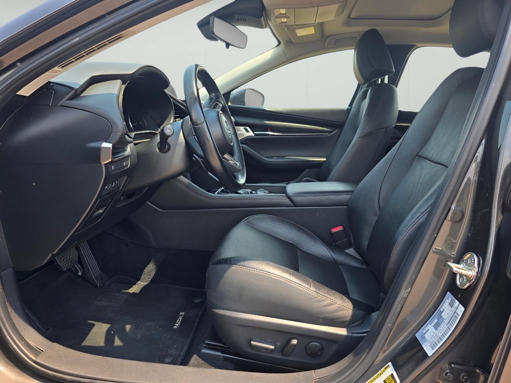 Used 2020 MAZDA MAZDA3 AWD Sedan w/ Premium Package image 9
