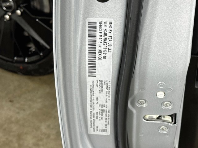 Used 2024 Jeep Wagoneer Launch Edition AWD/4WD image 37