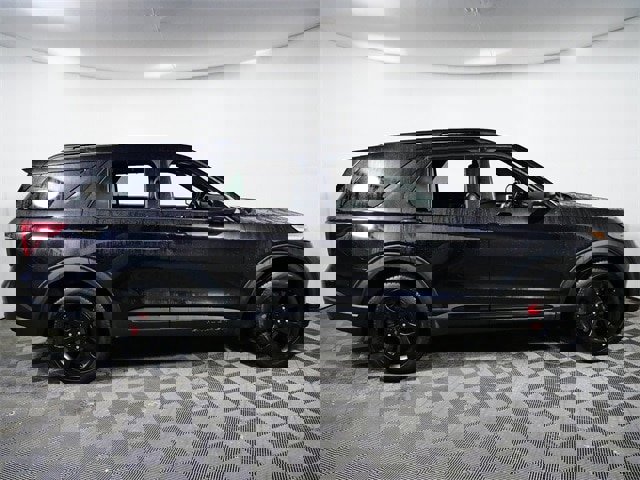 Certified 2023 Ford Explorer ST w/ Technology Package image 10