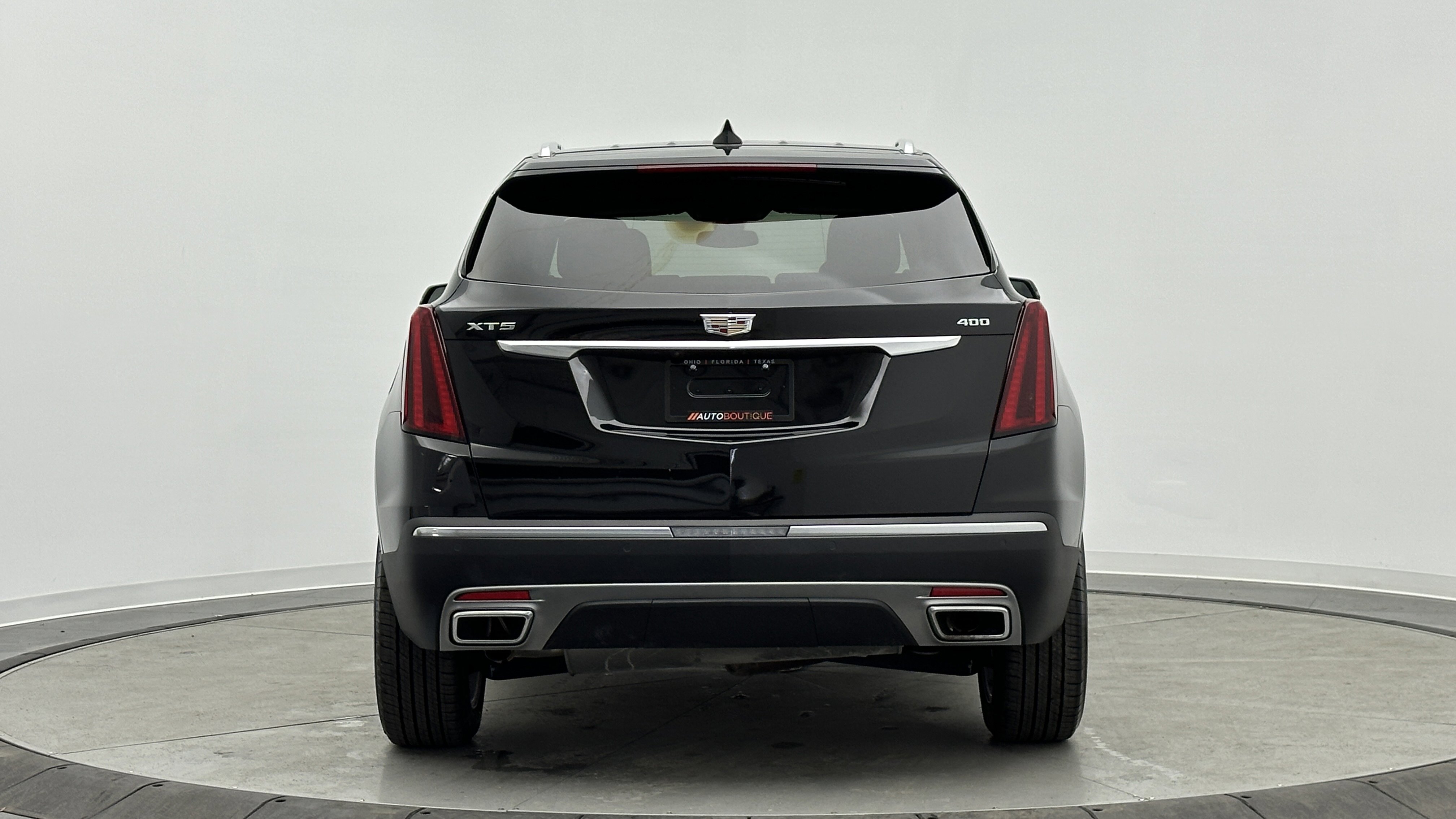 Used 2025 Cadillac XT5 Premium Luxury image 8
