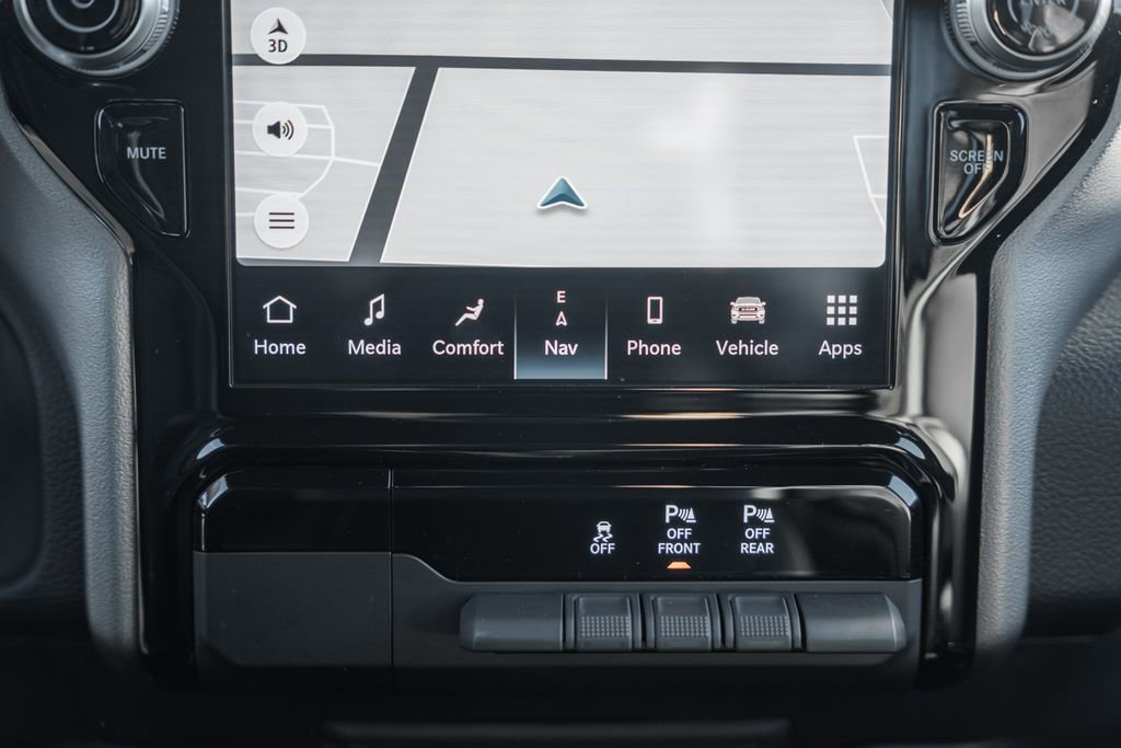 Used 2025 RAM 1500 Laramie image 25