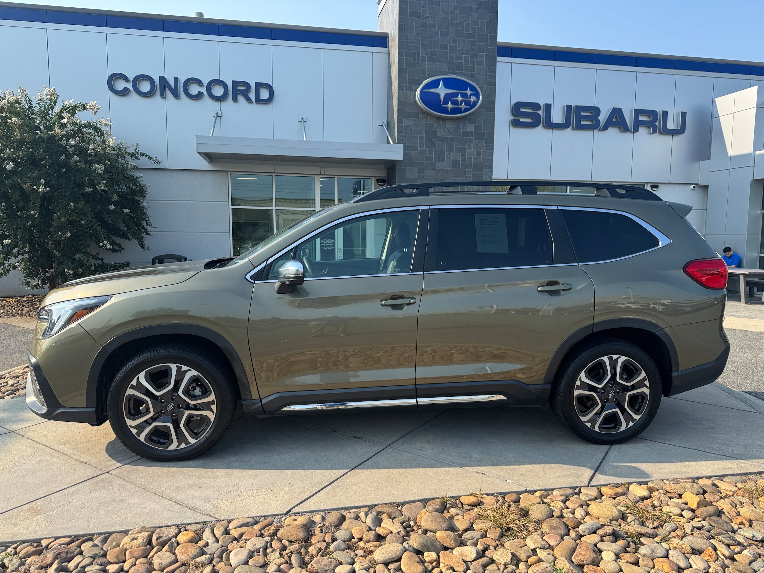 Used 2023 Subaru Ascent Limited w/ Technology Package