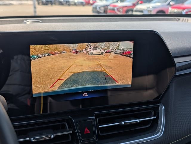 Used 2024 Chevrolet TrailBlazer ACTIV image 23