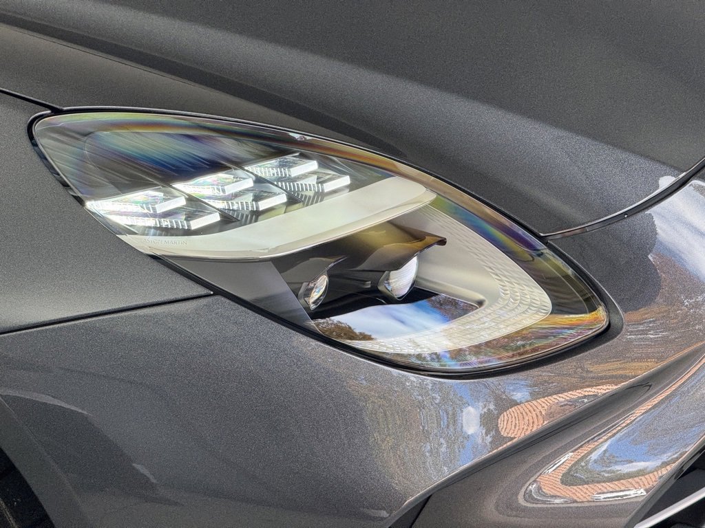 New 2026 Aston Martin V8 Vantage Roadster image 33