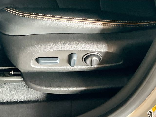 Used 2022 GMC Terrain AT4 w/ Infotainment Package II image 13