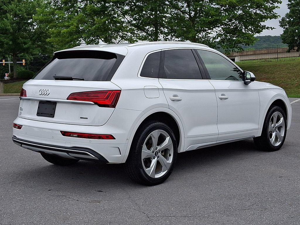 Used 2021 Audi Q5 Prestige w/ Prestige Package AWD/4WD image 9