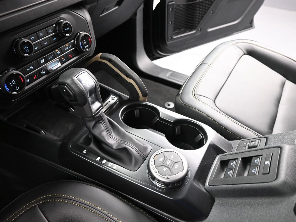 New 2026 Ford Bronco Badlands AWD/4WD image 16