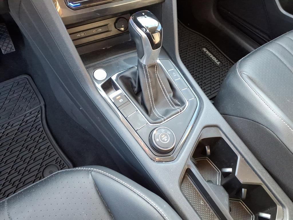 Used 2022 Volkswagen Tiguan SE image 23