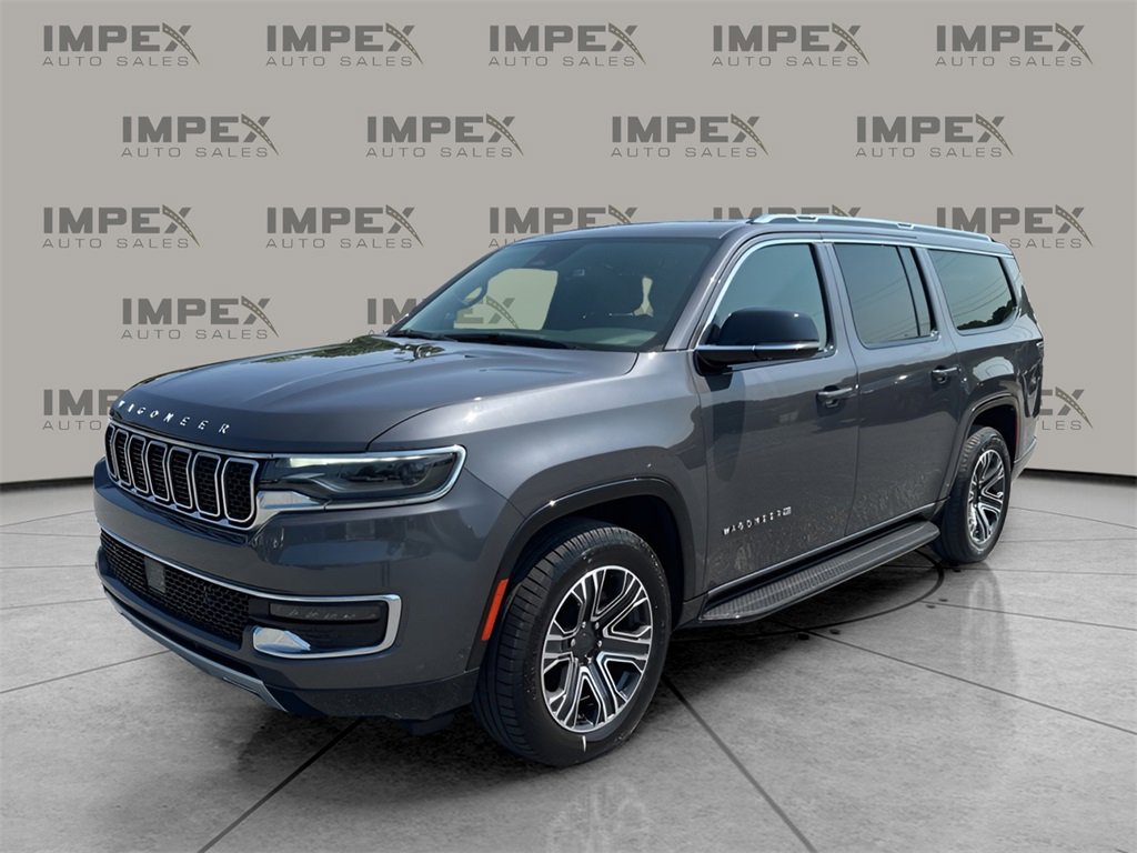 Used 2024 Jeep Wagoneer L Series II w/ Flexible Seating Group
