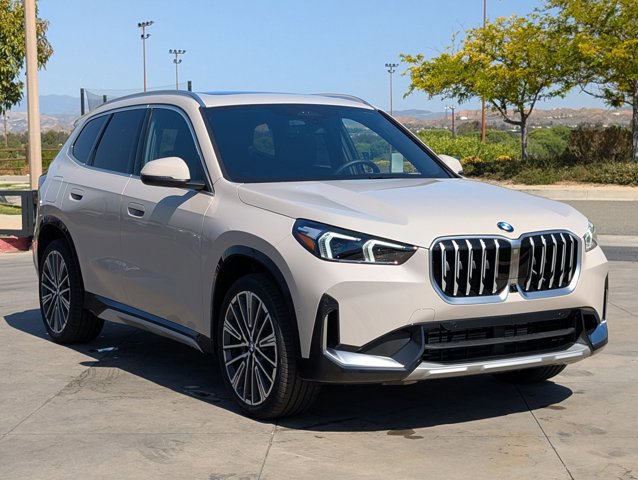 New 2026 BMW X1 xDrive28i w/ Technology Package AWD/4WD image 7