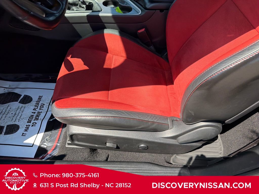 Used 2022 Dodge Challenger R/T Scat Pack w/ Dynamics Package RWD image 14