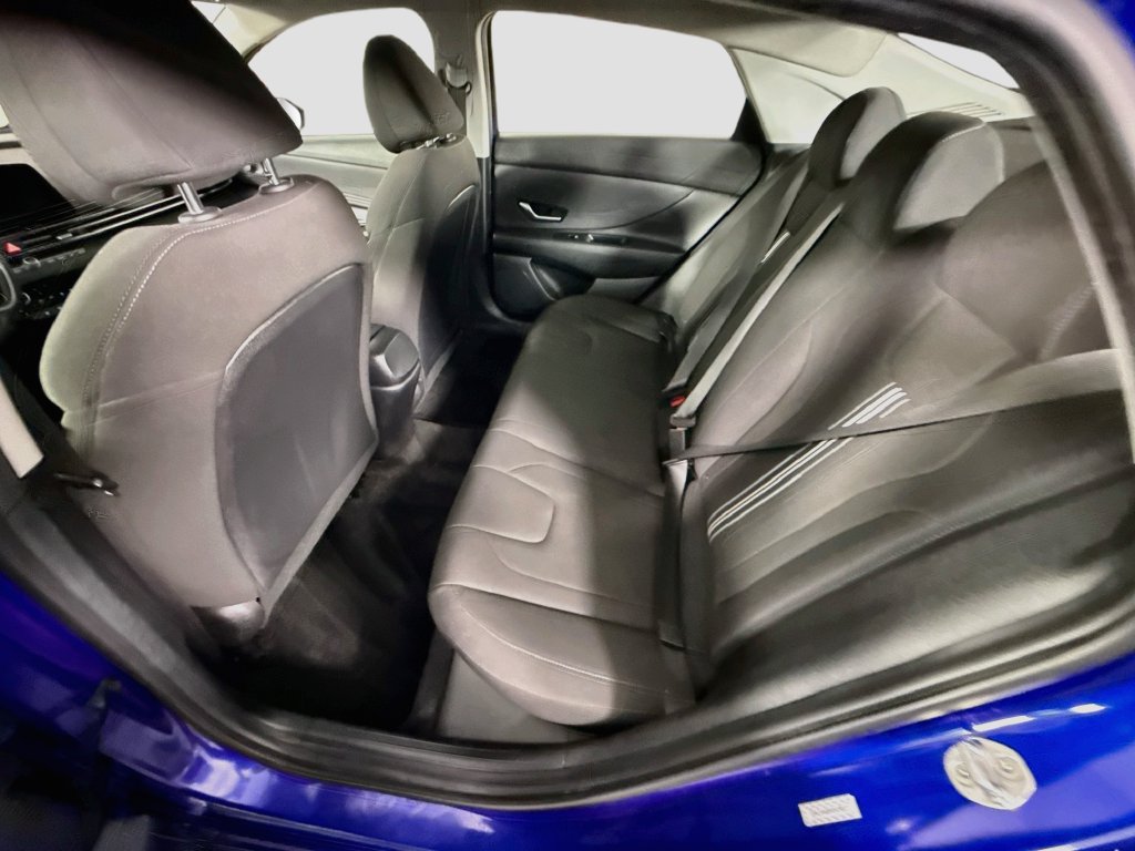 Certified 2023 Hyundai Elantra SEL w/ Convenience Package FWD image 27