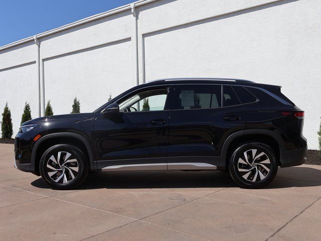 Used 2025 Volkswagen Tiguan S AWD/4WD image 4