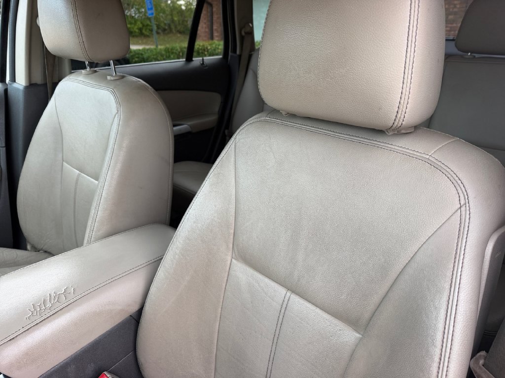 Used 2012 Ford Edge Limited AWD/4WD image 13