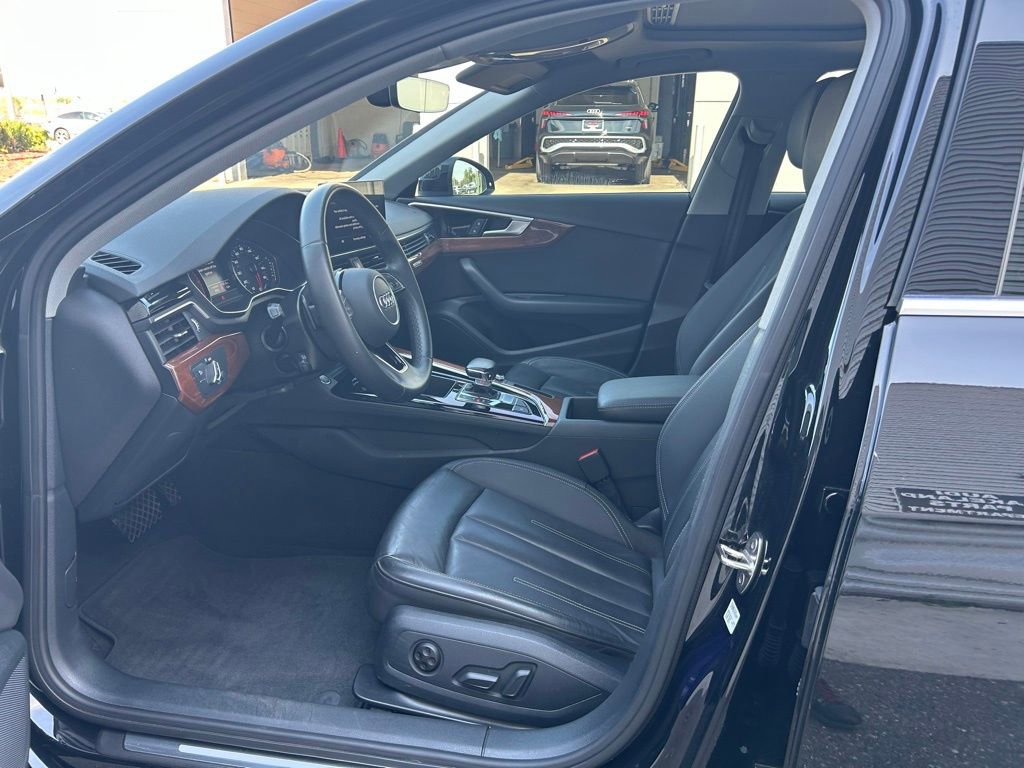 Used 2023 Audi A4 2.0T Premium image 16