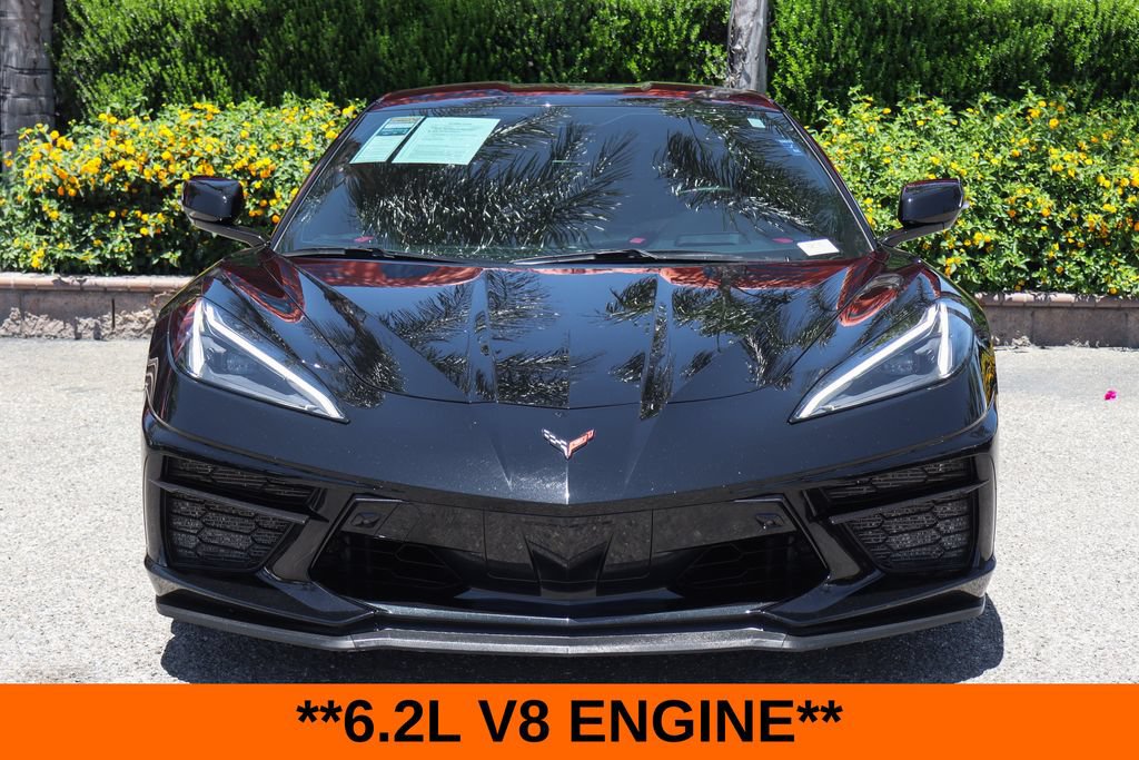 Used 2021 Chevrolet Corvette Stingray Preferred Cpe w/ Z51 Performance Package RWD image 3