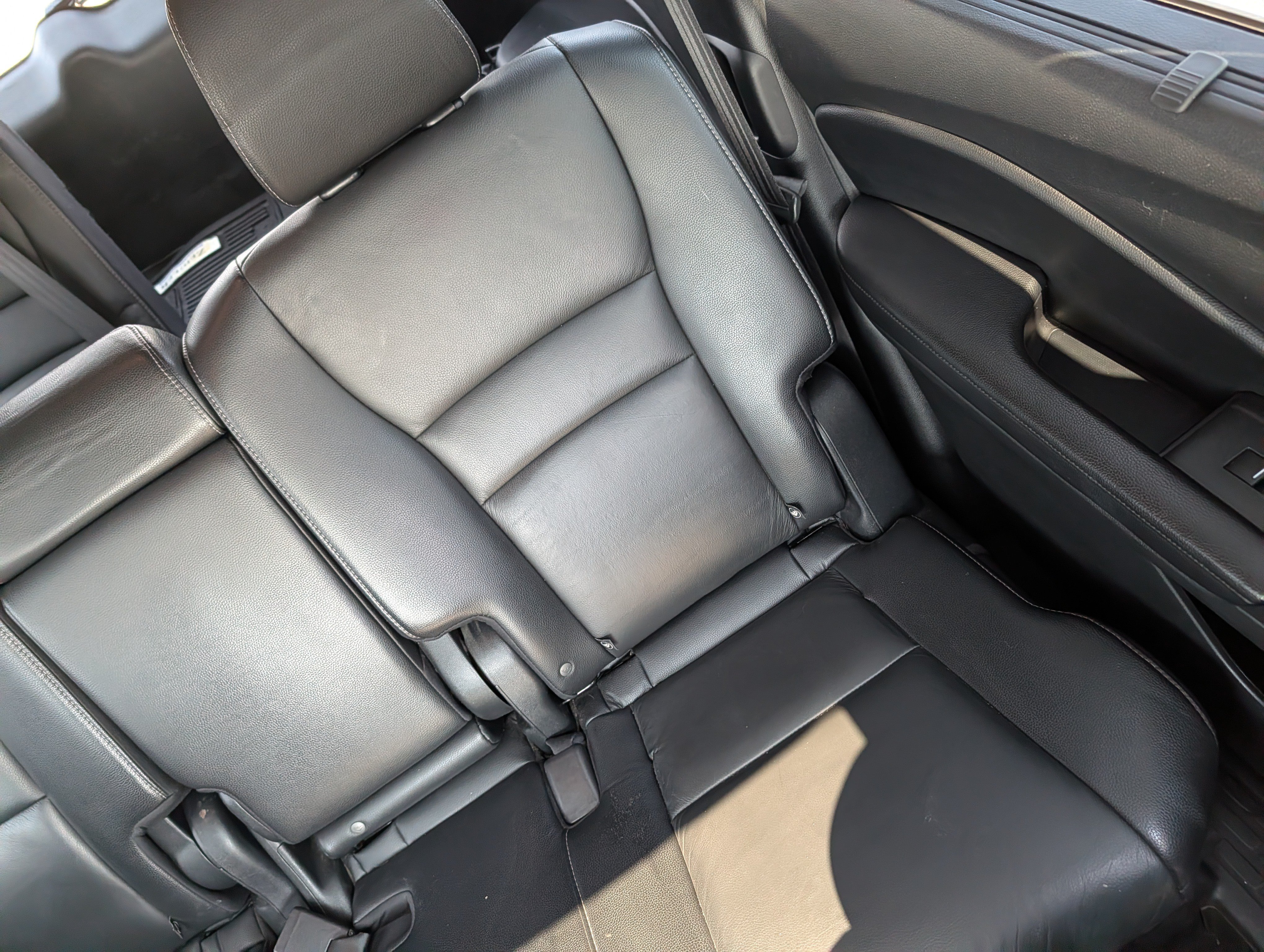 Used 2019 Honda Pilot Touring image 14