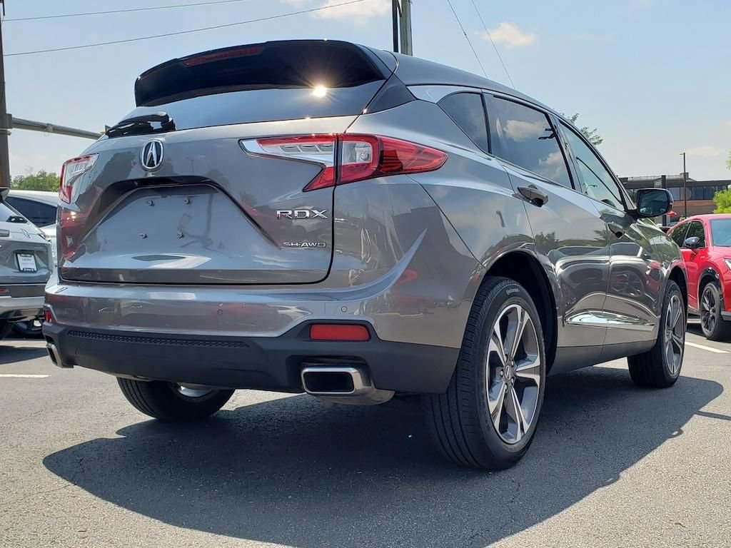 Used 2023 Acura RDX AWD w/ Advance Package image 10