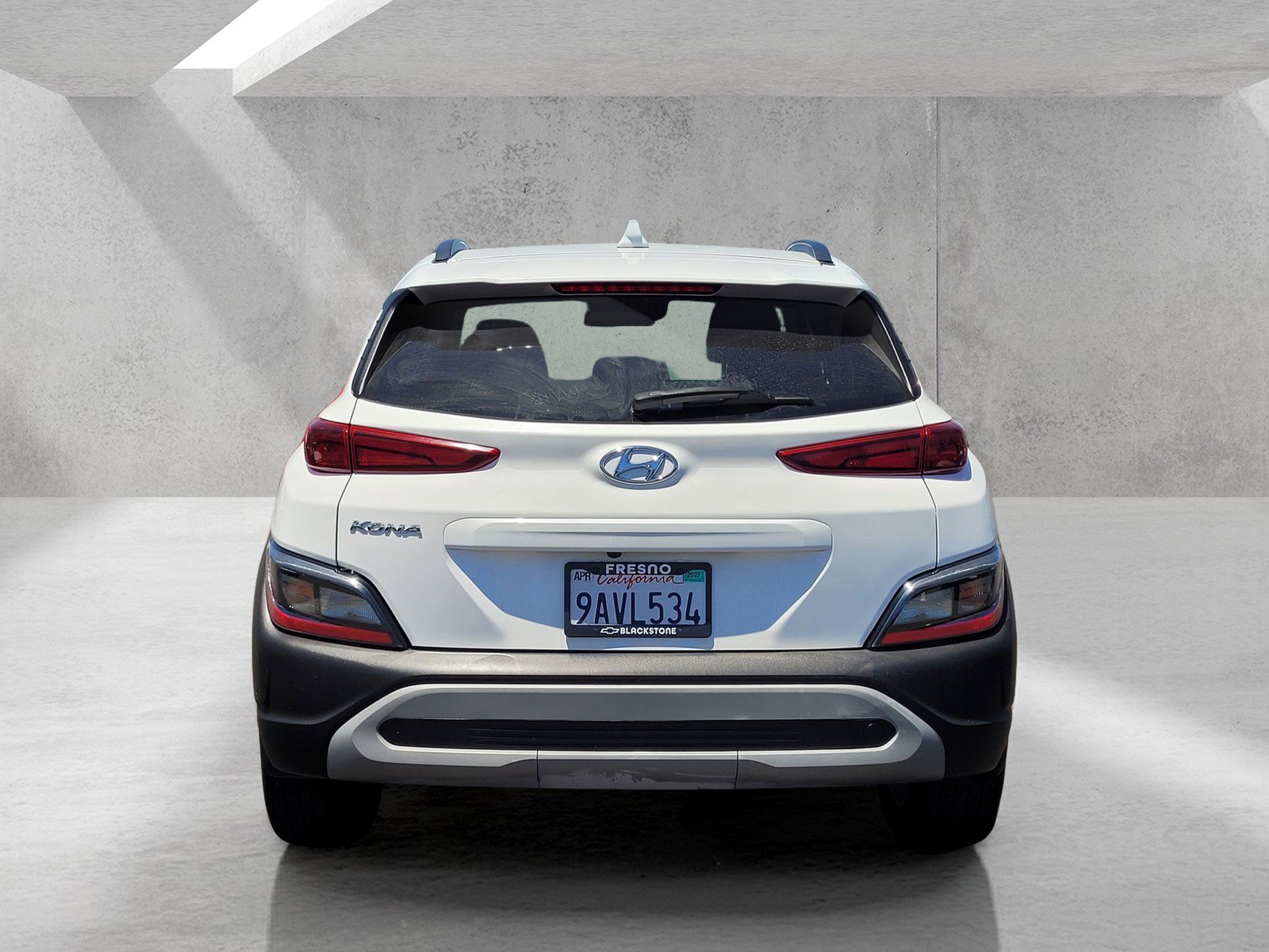 Used 2022 Hyundai Kona SEL w/ Cargo Package FWD image 5