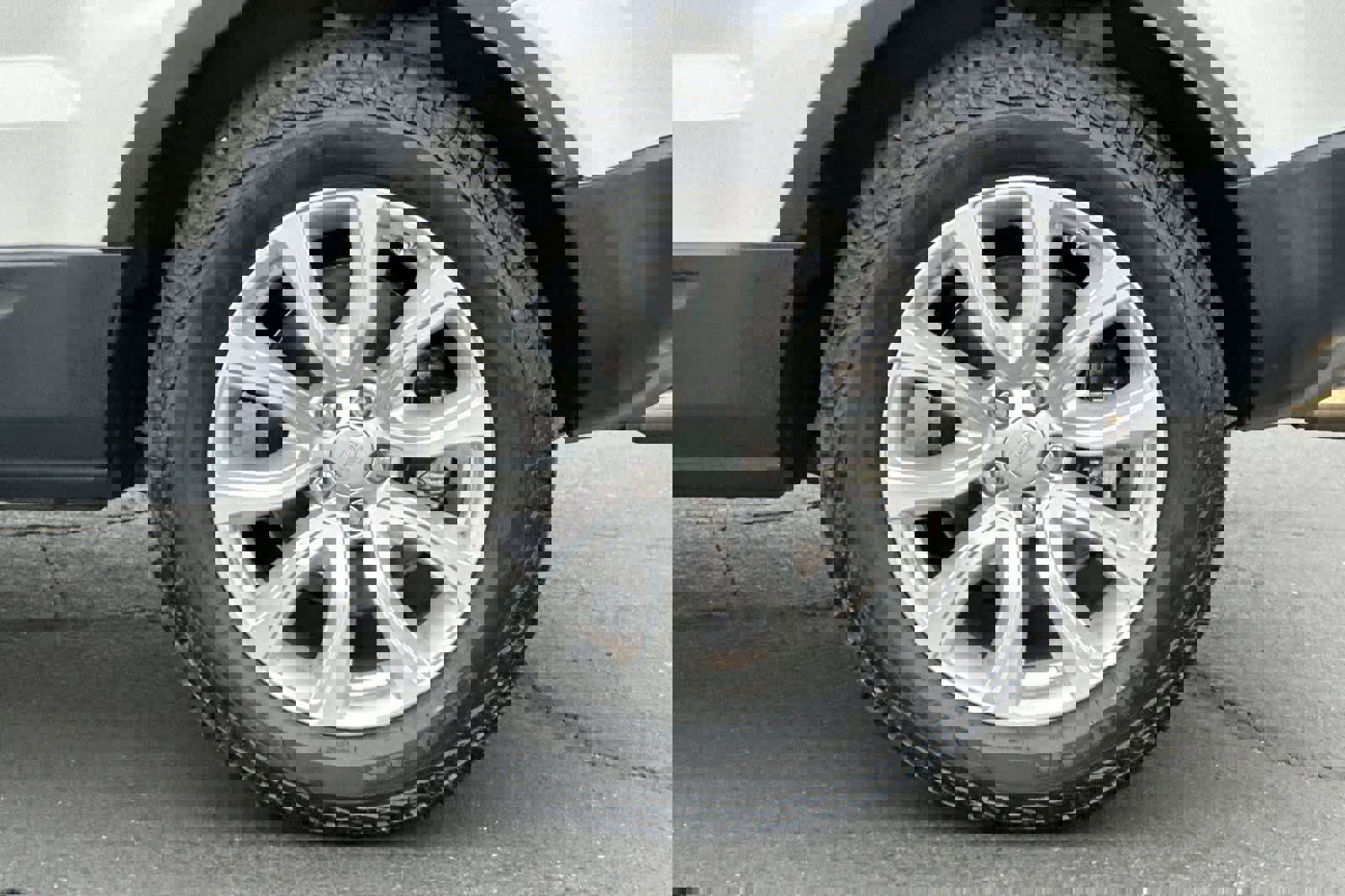 Used 2016 Land Rover Range Rover Evoque SE image 32