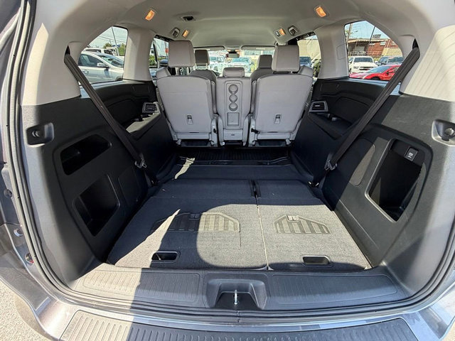 Used 2022 Honda Odyssey EX image 16