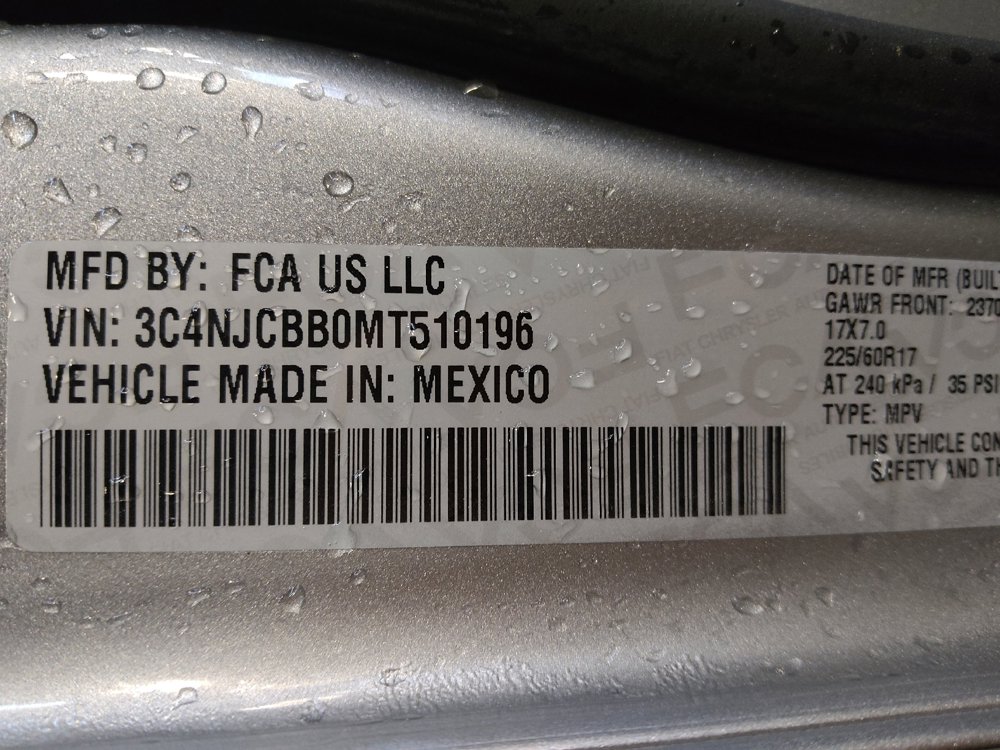 Used 2021 Jeep Compass Latitude image 33