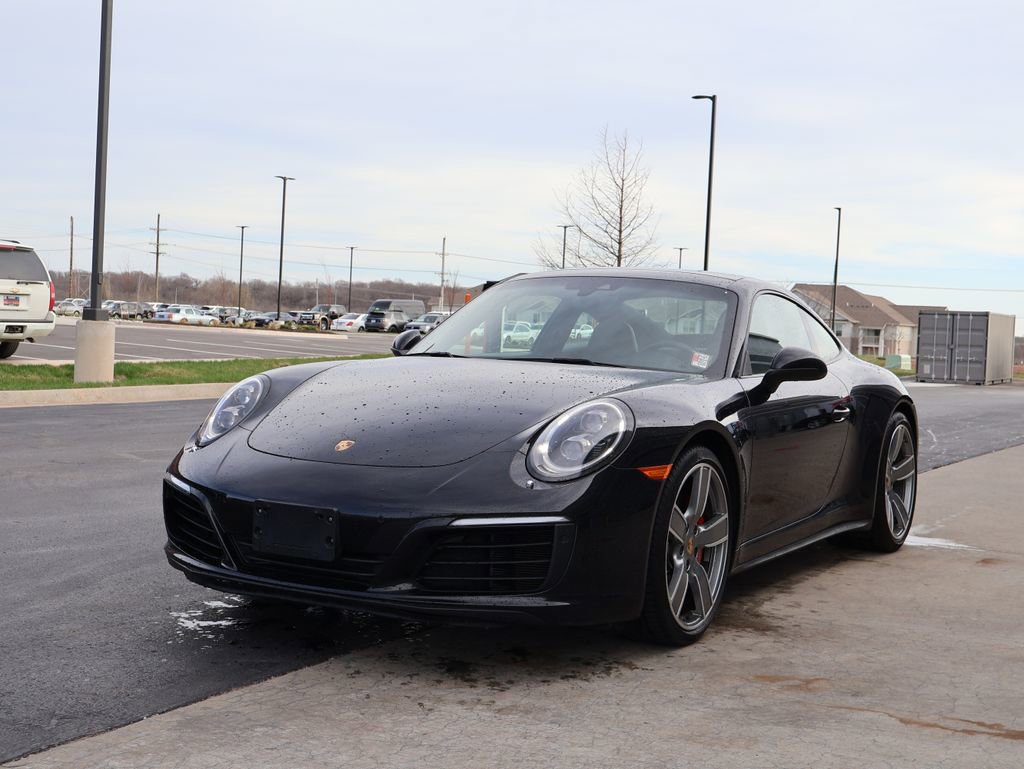 Used 2017 Porsche 911 Carrera 4S image 3