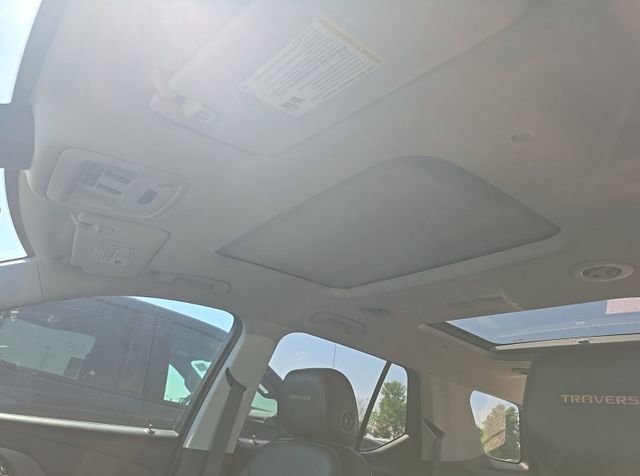 Used 2019 Chevrolet Traverse Premier w/ Redline Edition FWD image 6