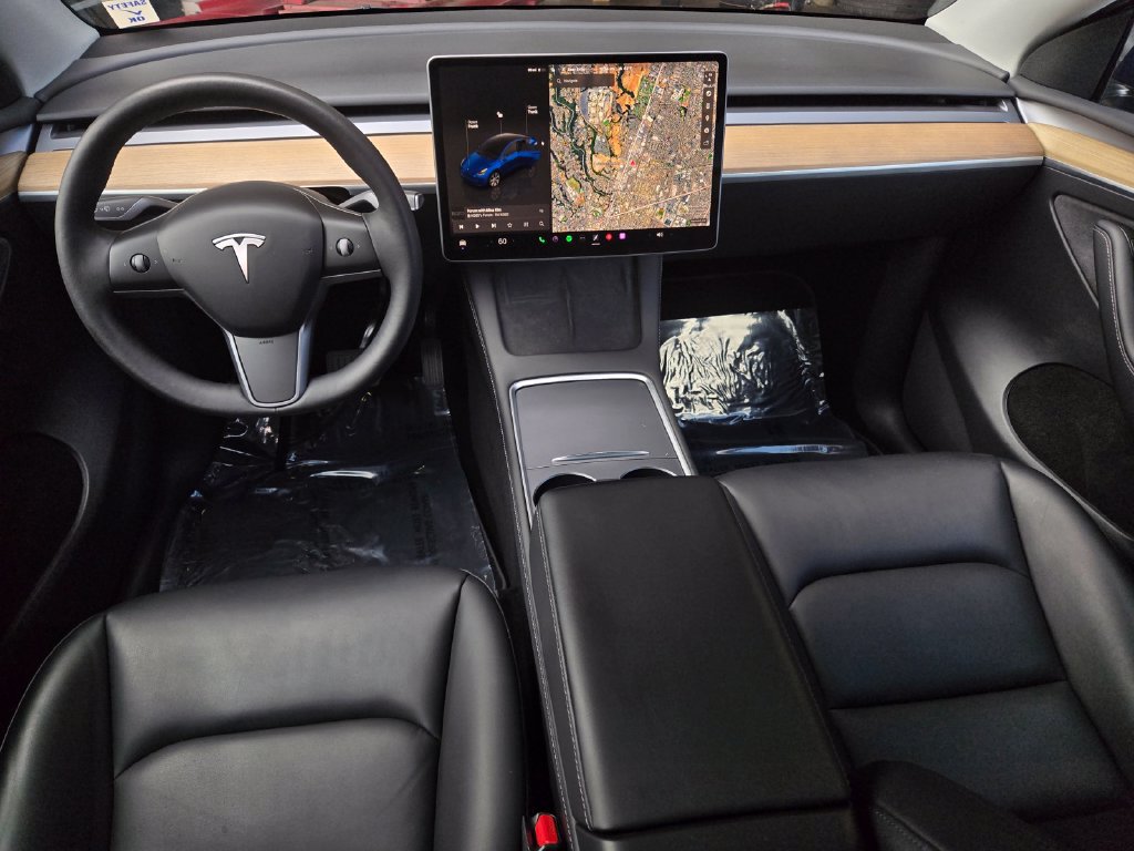 Used 2023 Tesla Model Y Long Range AWD/4WD image 14
