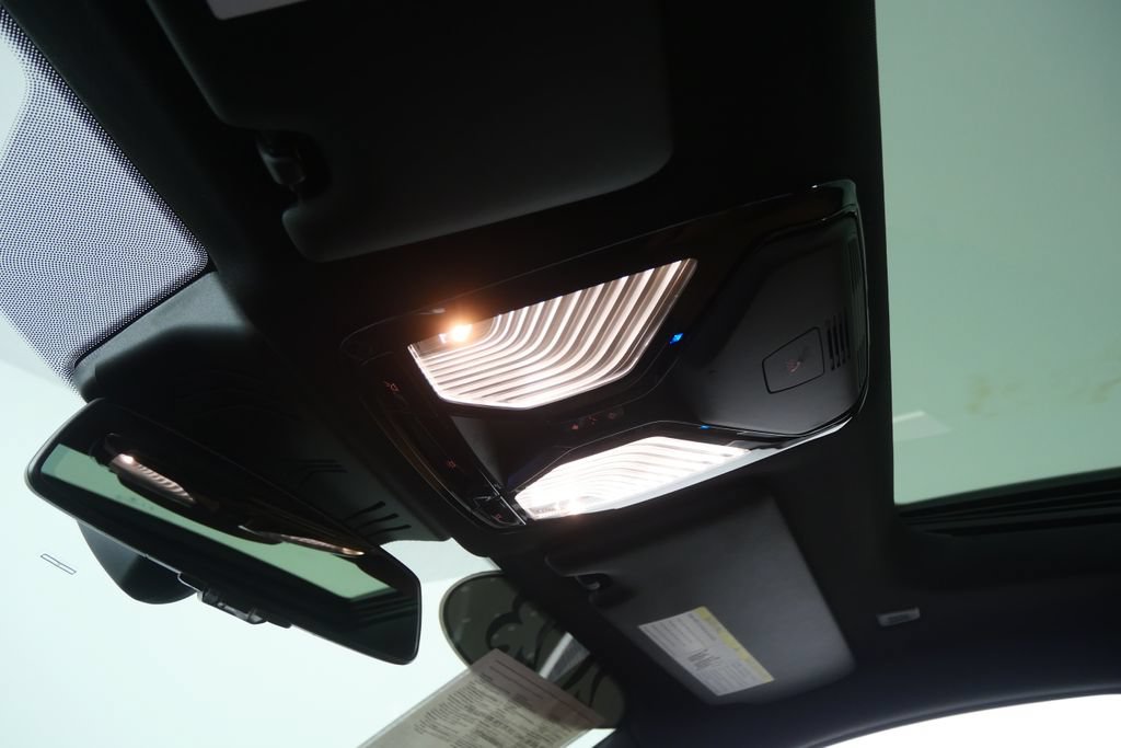 Used 2023 BMW i4 eDrive35 RWD image 22