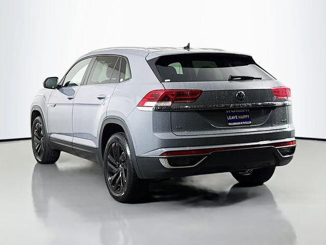 Used 2023 Volkswagen Atlas Cross Sport SE w/ Black Wheel Package image 5